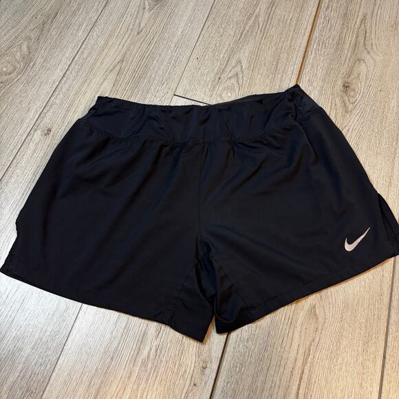 Nike Activewear Shorts Drawstring Waist Black Running Gym Medium - Picture 1 of 6